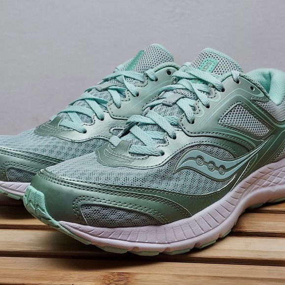 Saucony Light Green Athletic Shoes - Picture 2 of 12